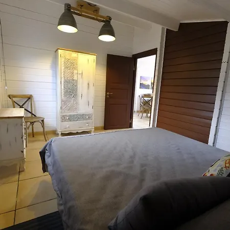 Cirasa Luxury B&B 트레카스타니